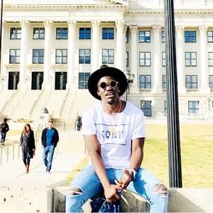 Meet your Posher, Tomas